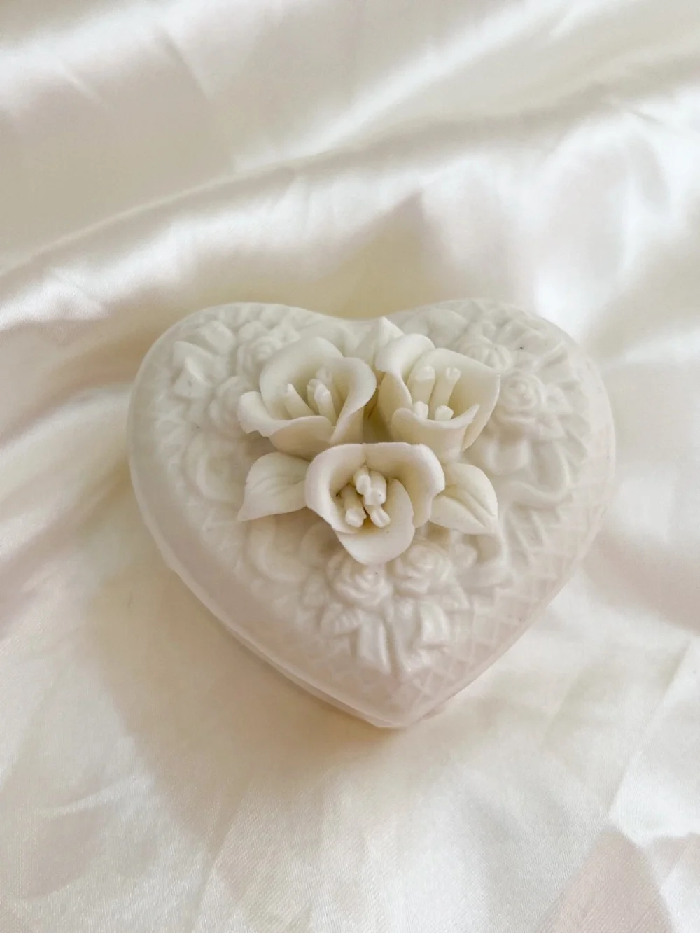 Vintage Petite White Bisque Porcelain Floral Heart Ring Box